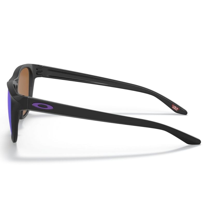 Oculos-Oakley-Manorburn-Matte-Black-Prizm-Violet-4