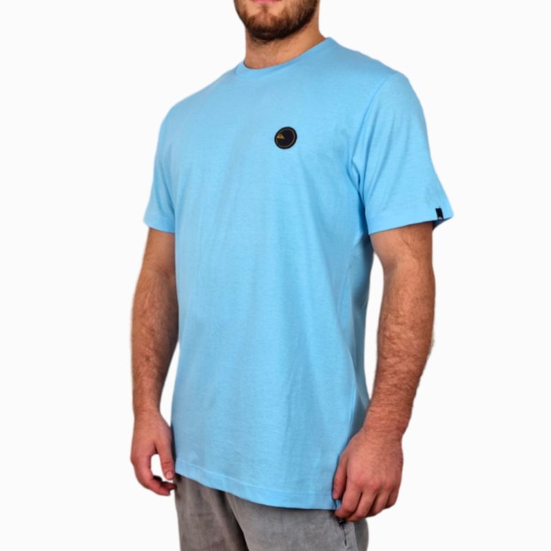 camiseta-quiksilver-patch-round-color-azul-claro-Q471A0596--2-