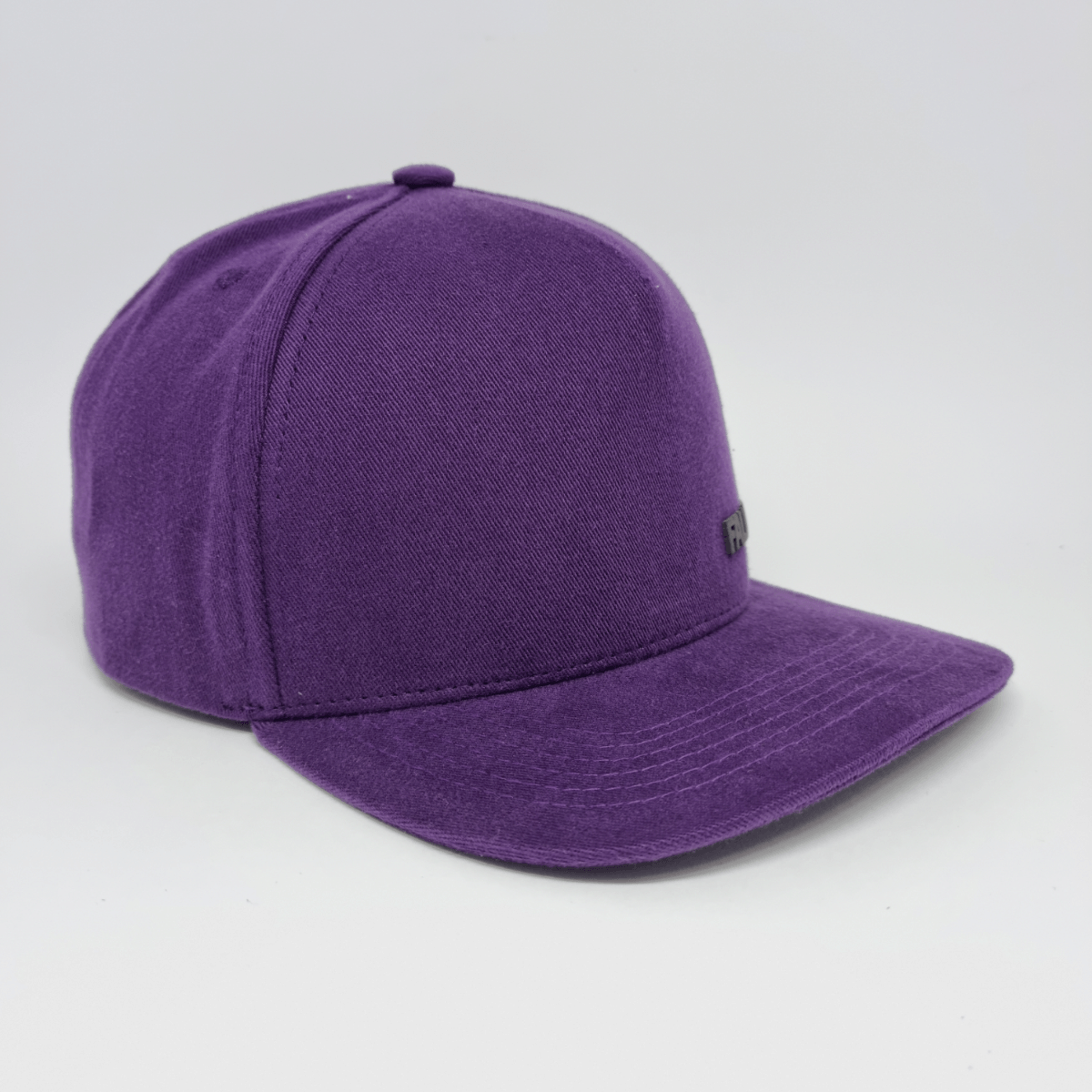 Boné Fallen Snapback Silk Relevo Lateral Roxo Aba Curva