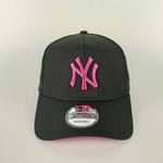 bone-new-era-yankees-black-and-pink-mbi21bon141