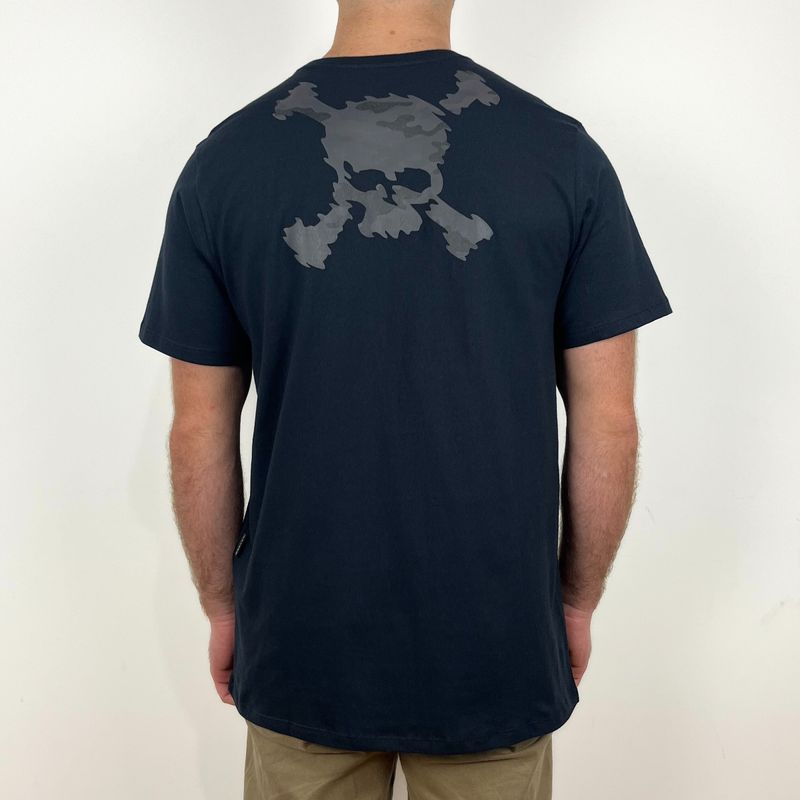 camiseta-oakley-heritage-skull-graphic-black-camo-foa405687-062--4-