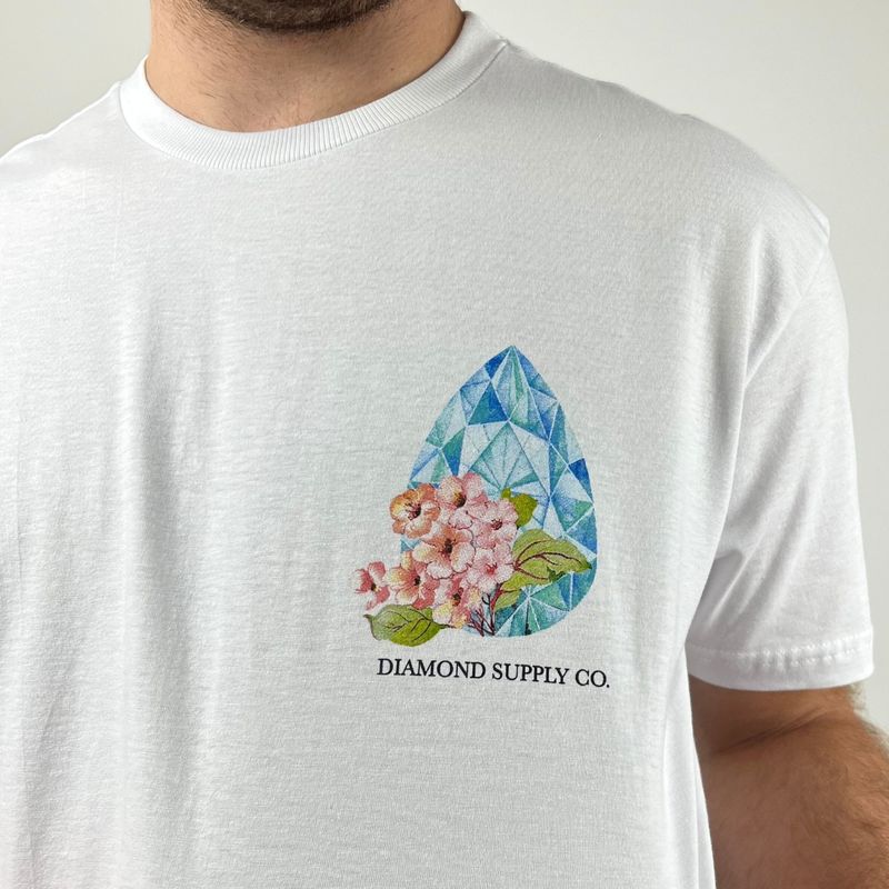 camiseta-diamond-flowers-branco-c22dmpa010--2-