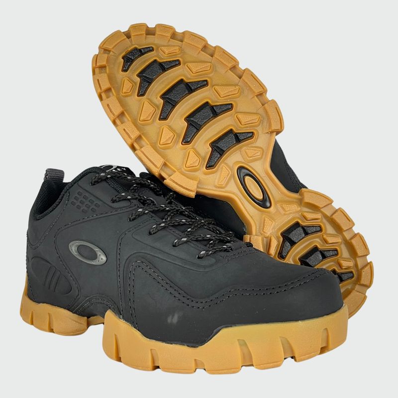tenis-oakley-stratus-black-gum-fof100256-053--5-