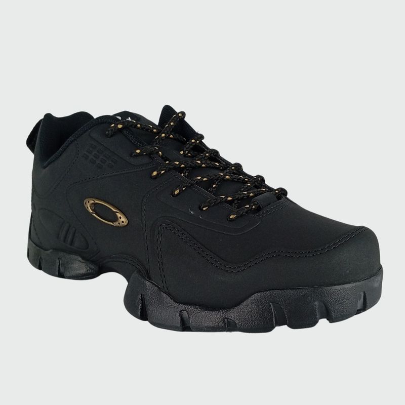 tenis-oakley-stratus-black-gold-fof100256-061