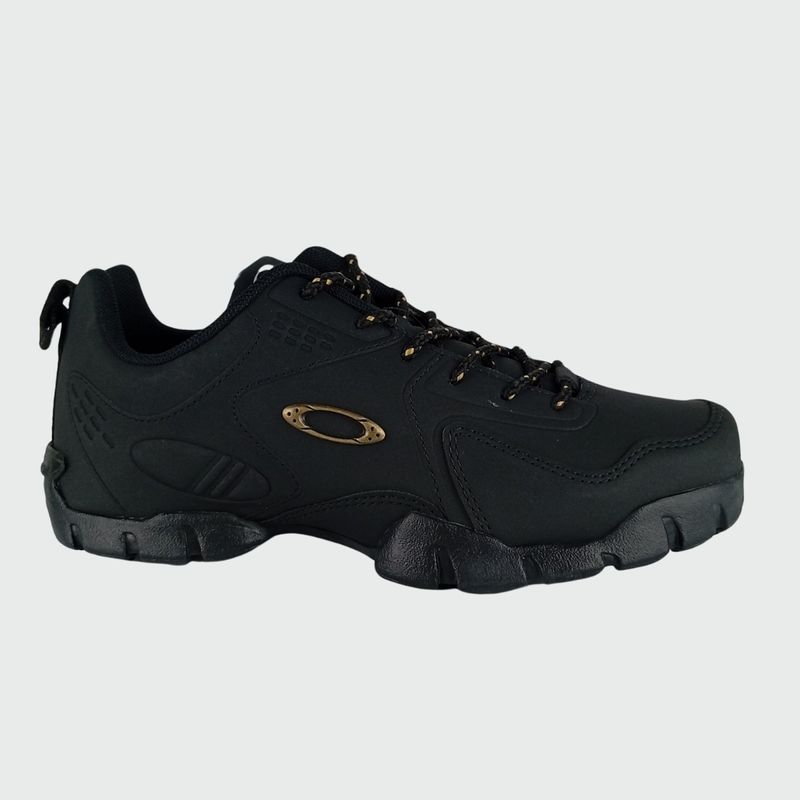 tenis-oakley-stratus-black-gold-fof100256-061--3-