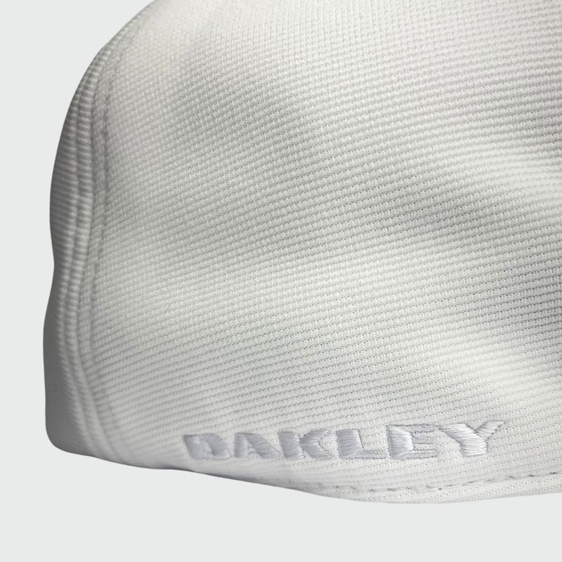 bone-oakley-tincan-white-911545-100--4-