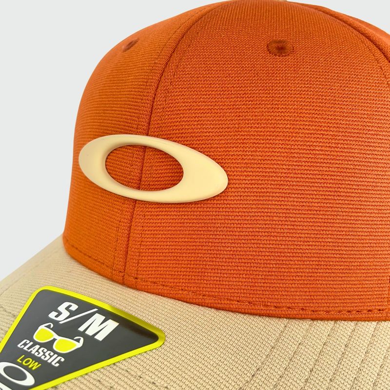 bone-oakley-tincan-laranja-marrom-claro-911545-bap--2-