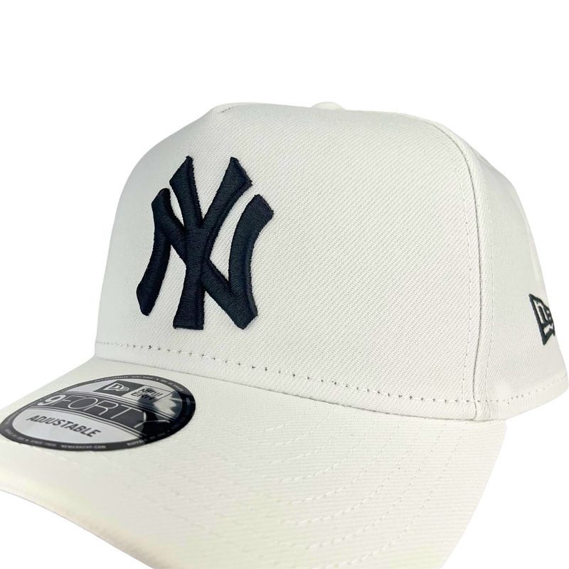 bone-new-era-940-neyyan-branco-mbi22bon120--2-