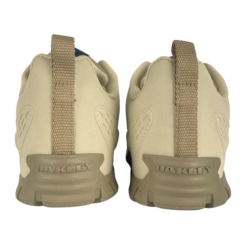 tenis-oakley-stratus-wood-grey-fof100256-30d--5-