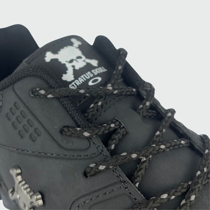tenis-oakley-stratus-skull-preto-fof100624-001--3-