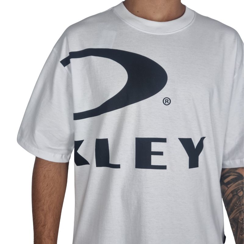 camiseta-oakley-crop-logo-ss-tee-white-foa407215-100 -2-.jpg
