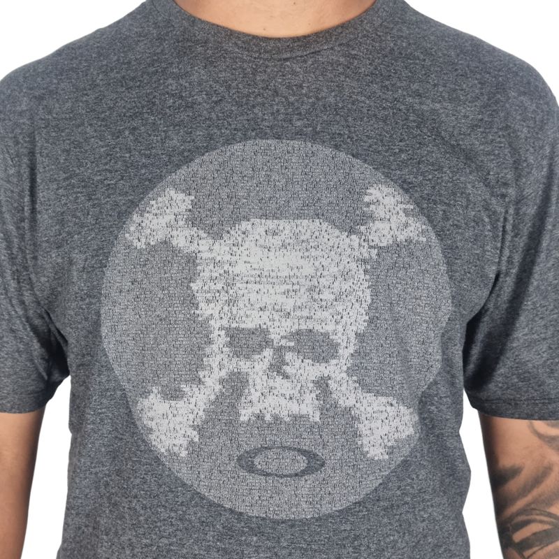 camiseta-oakley-trn-graphic-skull-tee-blackout-foa407175-02e -2-.jpg